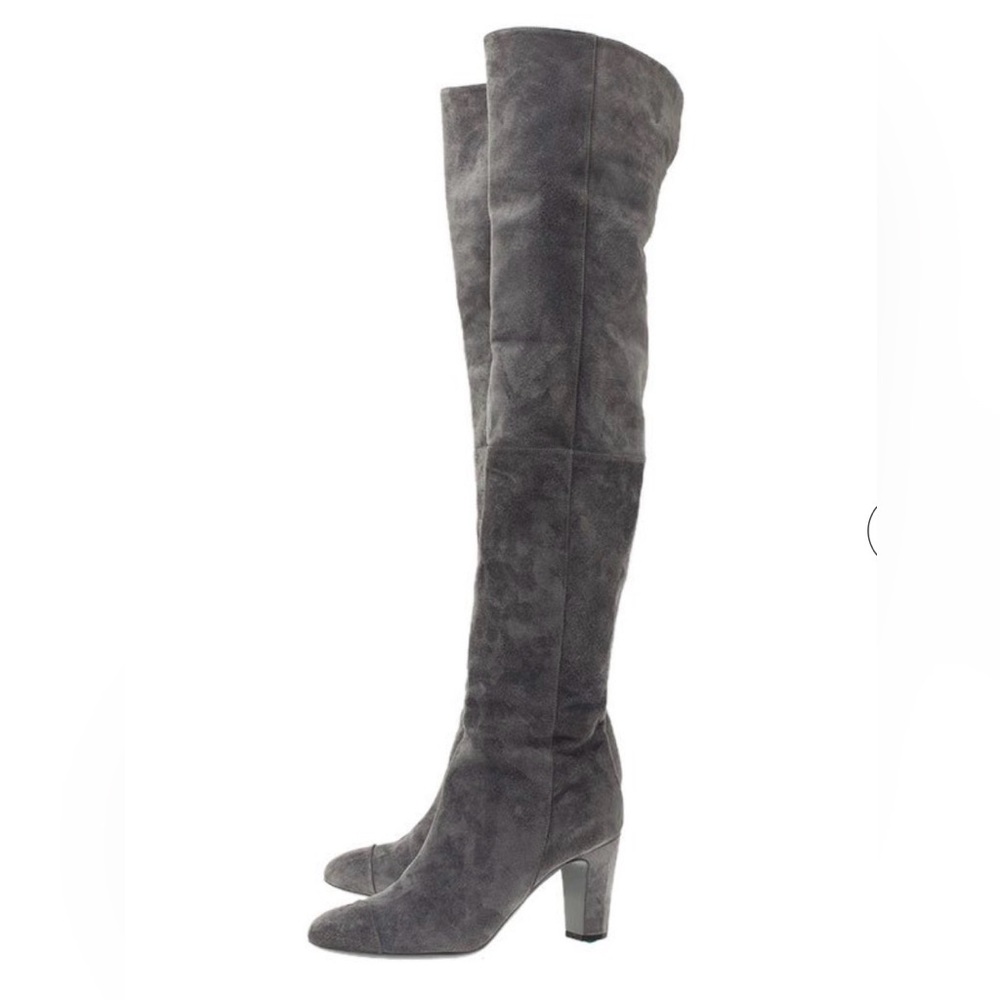 CHANEL by Karl Lagerfeld grey suede over knee cap toe heeled boots 39.5 - Picture 2 of 14